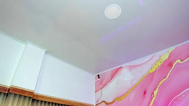 Daisy  rose online show from June 16, 2:58 am