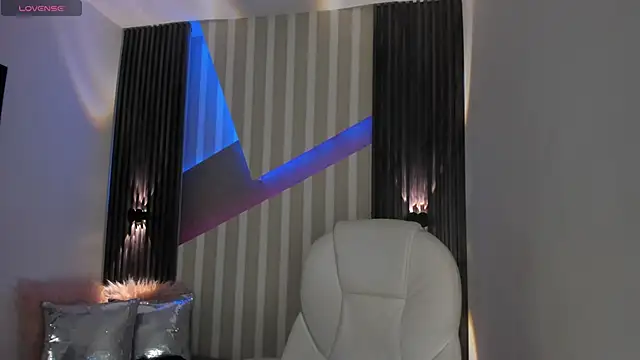 emily layton online show from January 14, 2:32 pm