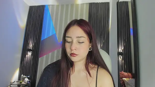 emily layton online show from December 15, 2:43 pm