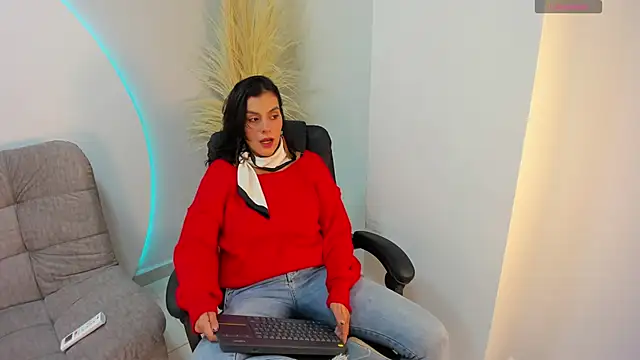 Snapshot of Ada_Monroe10 chatting on October 16, 1:34 pm Ada Monroe10 online show from October 16, 1:34 pm