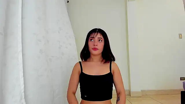 RileySkye online show from December 9, 12:23 am