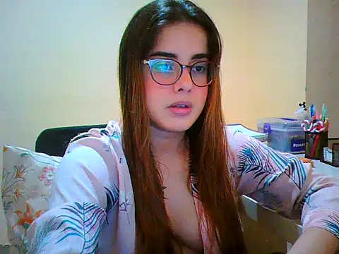 maliamiller online show from November 2, 10:56 pm