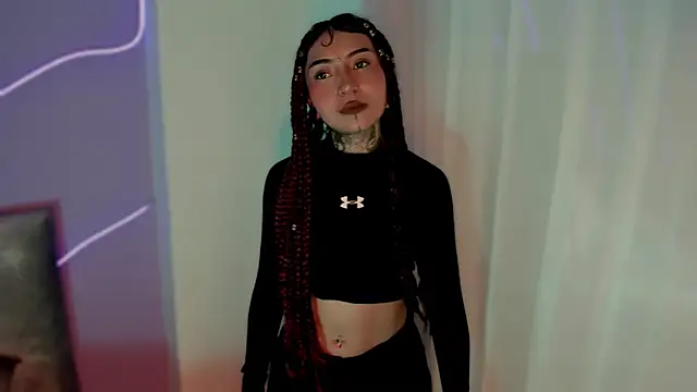 Evangeline bell online show from January 8, 3:39 pm