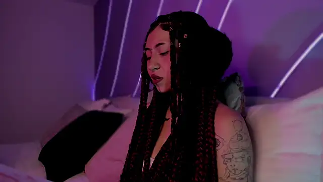 Evangeline bell online show from January 11, 6:54 pm