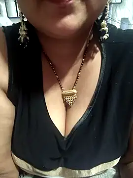 Jeenat  online show from December 9, 6:57 pm