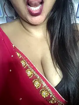 Jeenat  online show from January 3, 8:11 pm
