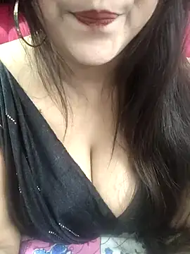 Jeenat  online show from January 5, 7:39 pm