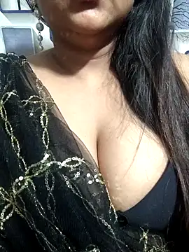 Jeenat  online show from February 3, 6:07 pm