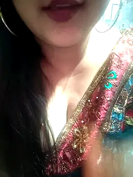 Jeenat  online show from February 8, 10:08 pm
