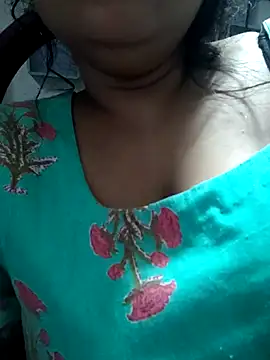 Jeenat  online show from March 8, 11:07 pm