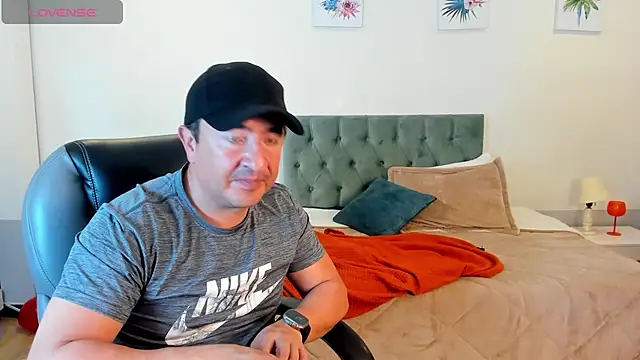 Sam and molly  online show from February 1, 7:55 pm