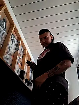 Snapshot of KeptupHack chatting on October 13, 5:13 pm KeptupHack online show from October 13, 5:13 pm