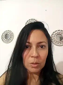 FelinaJohnson online show from January 18, 10:39 pm
