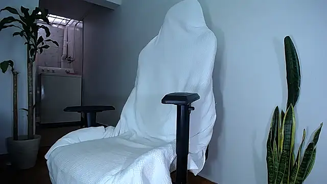 diamond black00 online show from February 20, 9:31 pm