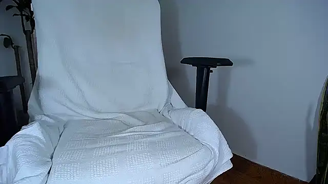 diamond black00 online show from March 9, 7:05 pm