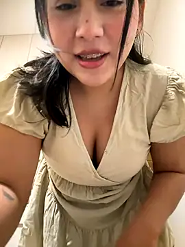 Snapshot of kittyfresita chatting on September 14, 12:43 am kittyfresita online show from September 14, 12:43 am