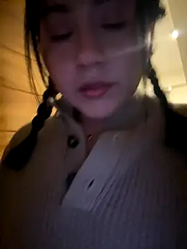 Snapshot of kittyfresita chatting on September 24, 2:26 am kittyfresita online show from September 24, 2:26 am