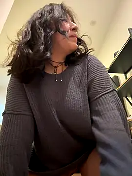 Snapshot of kittyfresita chatting on October 6, 8:45 am kittyfresita online show from October 6, 8:45 am