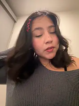 Snapshot of kittyfresita chatting on October 19, 5:19 am kittyfresita online show from October 19, 5:19 am