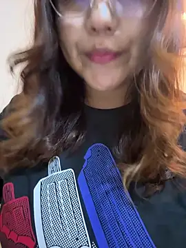 Snapshot of kittyfresita chatting on March 13, 3:24 am kittyfresita online show from March 13, 3:24 am