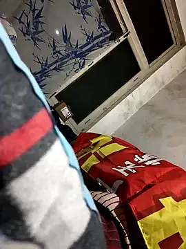 huzi518 online show from February 8, 8:42 pm
