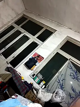 huzi518 online show from February 19, 1:39 pm