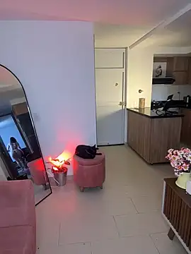 DakotaShelby online show from January 15, 9:30 pm