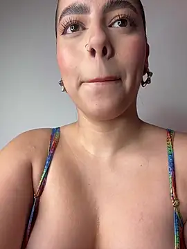 DakotaShelby online show from January 19, 1:32 am