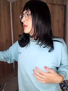 Kiitygirl online show from December 3, 12:13 am
