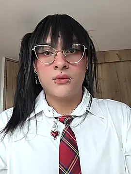 Snapshot of Kiitygirl chatting on October 25, 9:20 pm Kiitygirl online show from October 25, 9:20 pm