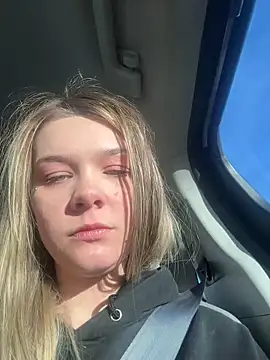 kendallrosexo21 online show from February 11, 10:15 pm