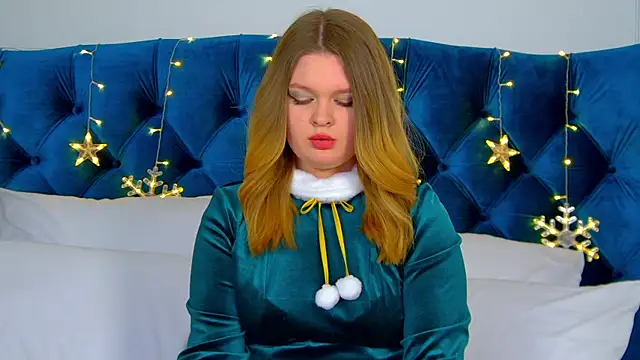 CrystalLyons online show from December 25, 4:22 pm