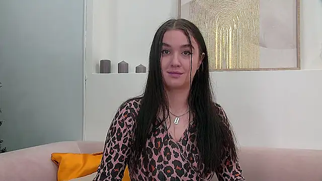Snapshot of ChristinaMilton chatting on December 28, 6:29 pm ChristinaMilton online show from December 28, 6:29 pm