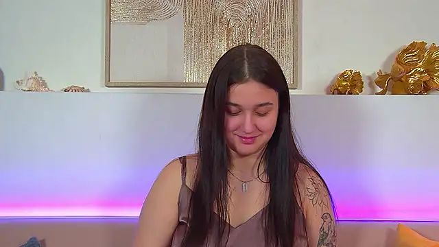 ChristinaMilton online show from January 19, 6:39 am