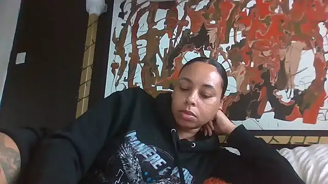 Snapshot of bigbootyjayda chatting on April 10, 4:33 pm bigbootyjayda online show from April 10, 4:33 pm