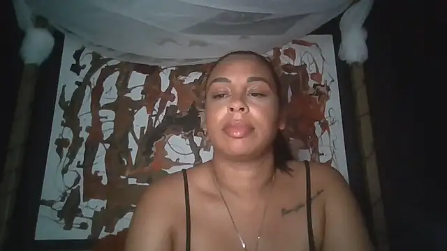 Snapshot of bigbootyjayda chatting on June 14, 2:24 am bigbootyjayda online show from June 14, 2:24 am