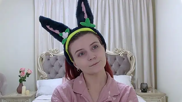 Snapshot of KellyStone chatting on November 4, 5:12 pm KellyStone online show from November 4, 5:12 pm