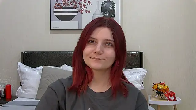 Snapshot of KellyStone chatting on November 9, 5:28 am KellyStone online show from November 9, 5:28 am