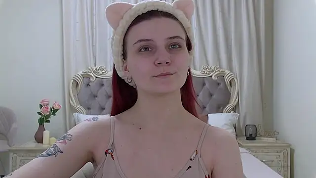 Snapshot of KellyStone chatting on November 11, 5:02 pm KellyStone online show from November 11, 5:02 pm