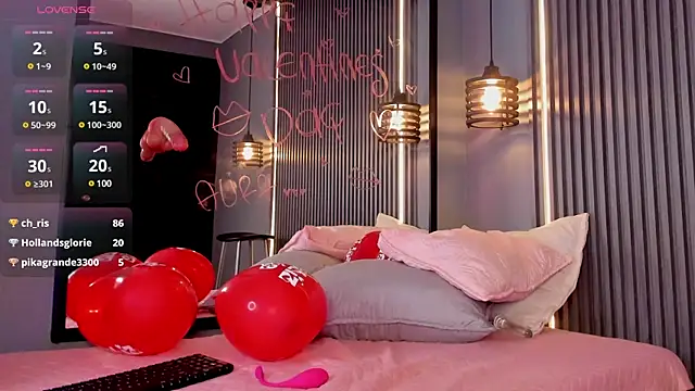 Snapshot of aura-baker chatting on February 15, 4:12 pm aura-baker online show from February 15, 4:12 pm