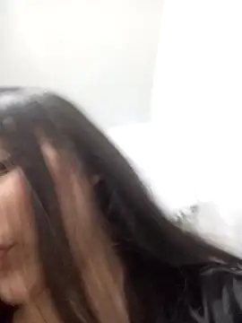 JESSYCORTES online show from December 27, 10:48 pm