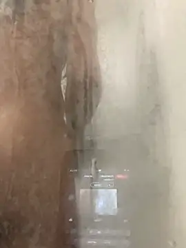 Lucascacaca online show from January 2, 5:07 pm