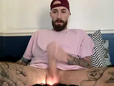 Tuhands online show from January 15, 3:07 pm