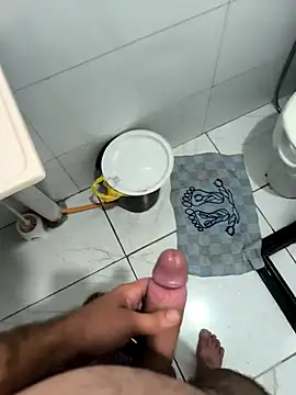 Snapshot of sspaugostoso chatting on March 23, 2:37 am sspaugostoso online show from March 23, 2:37 am