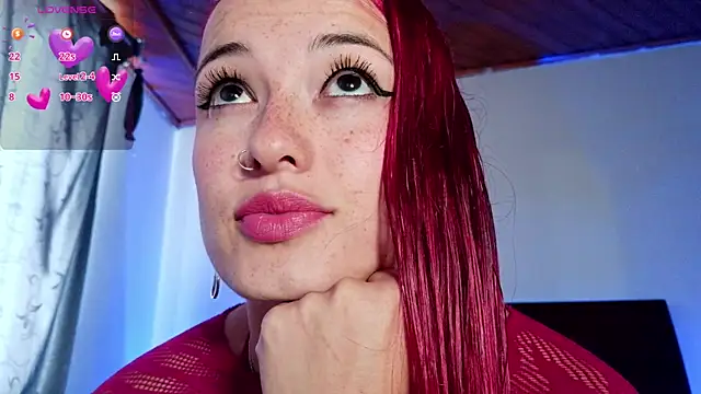 luccycollins  online show from May 13, 2:47 pm