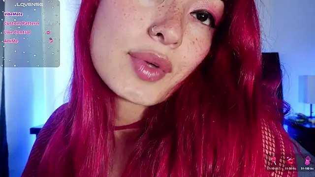 luccycollins  online show from June 9, 3:45 pm