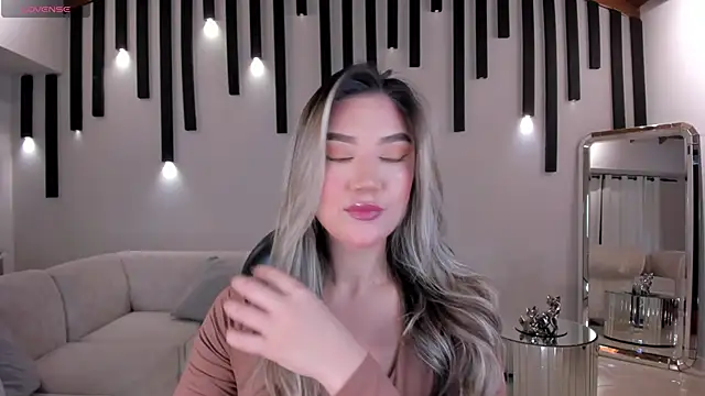 Snapshot of RebeccaHudson chatting on January 31, 3:09 am RebeccaHudson online show from January 31, 3:09 am