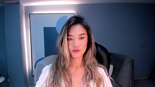 Snapshot of RebeccaHudson chatting on February 9, 11:25 pm RebeccaHudson online show from February 9, 11:25 pm