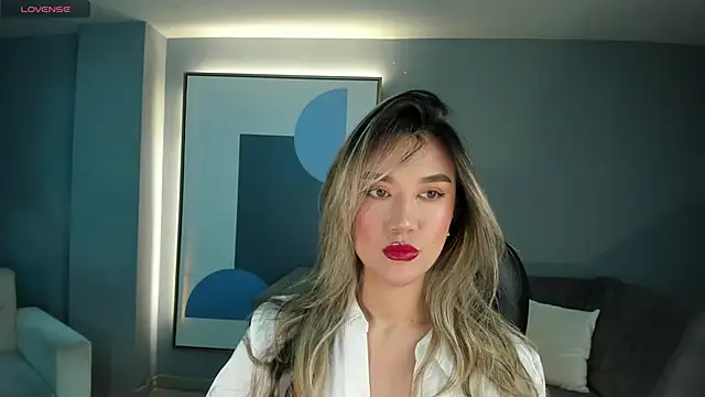 Snapshot of RebeccaHudson chatting on February 18, 3:10 am RebeccaHudson online show from February 18, 3:10 am