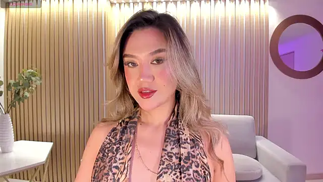 Snapshot of RebeccaHudson chatting on September 13, 11:10 am RebeccaHudson online show from September 13, 11:10 am